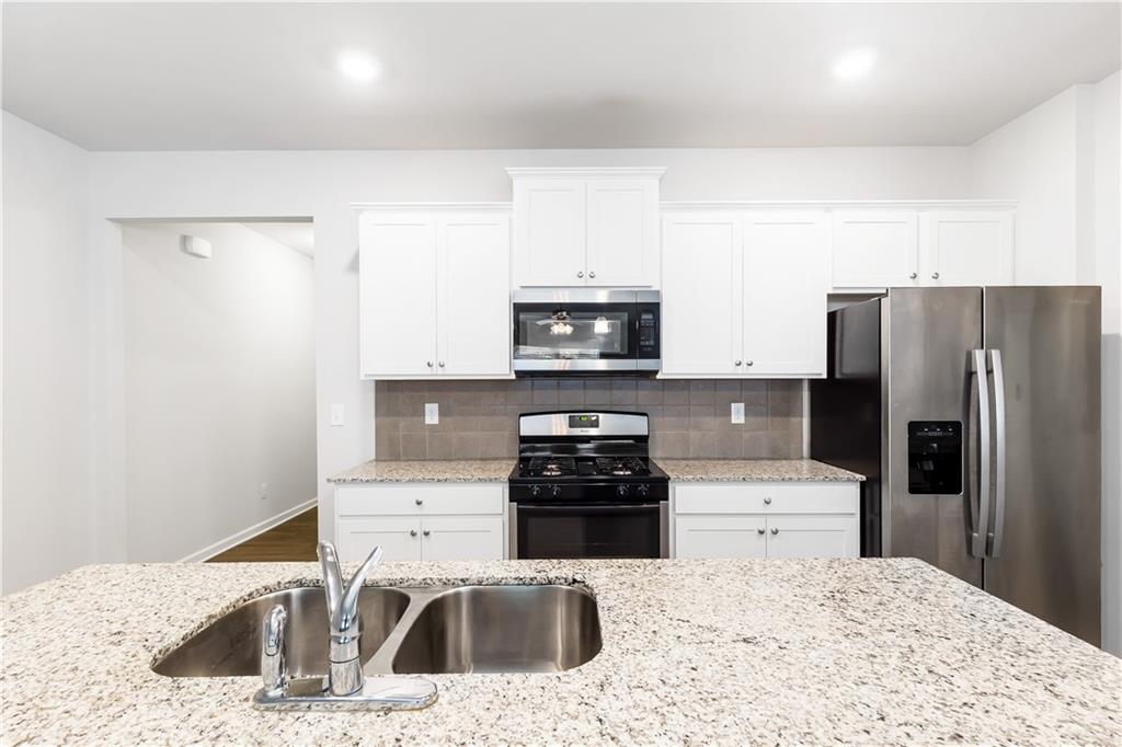 172 Woodhouse Circle