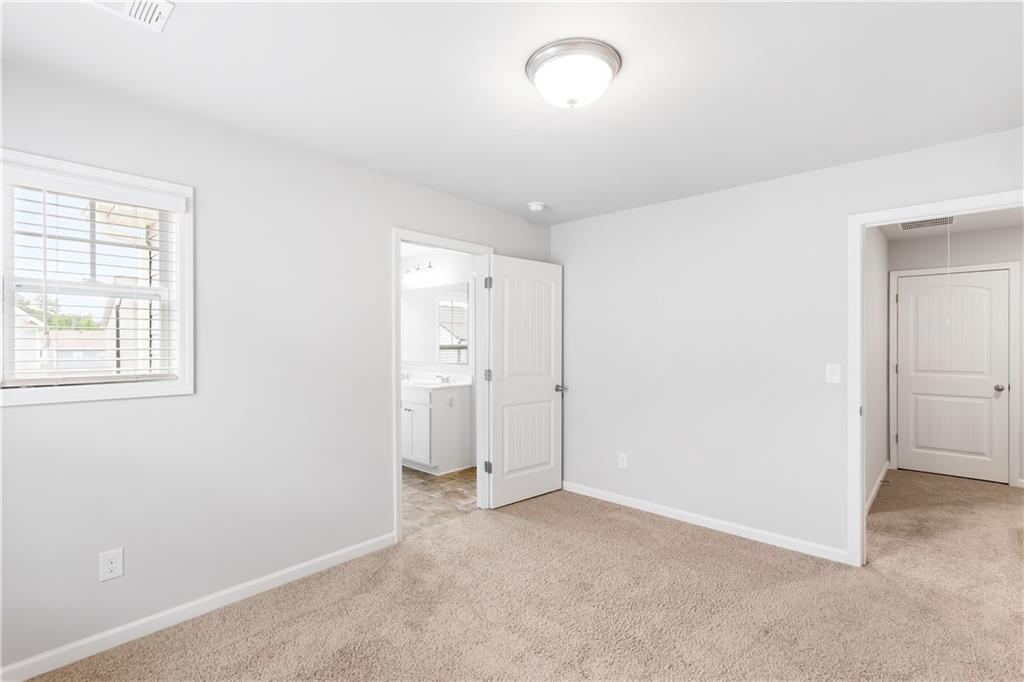 172 Woodhouse Circle