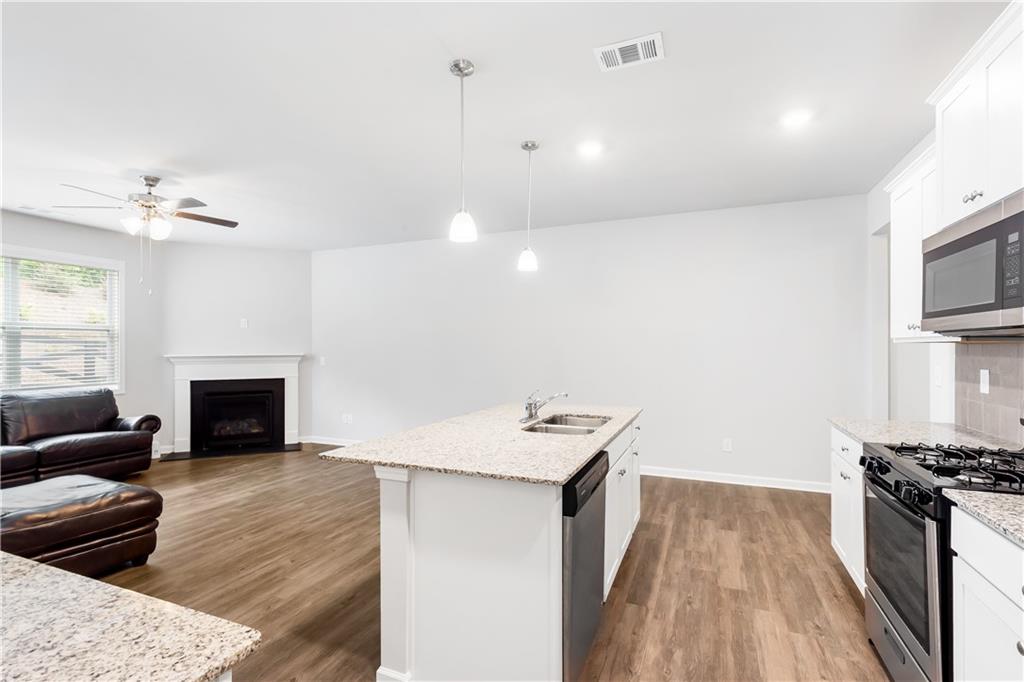 172 Woodhouse Circle