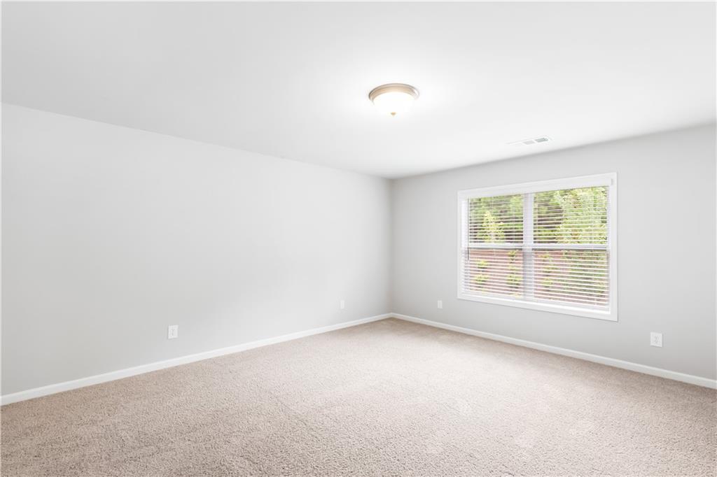 172 Woodhouse Circle