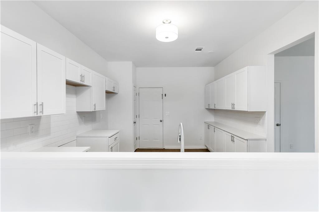4126 Royal Regency Circle NW