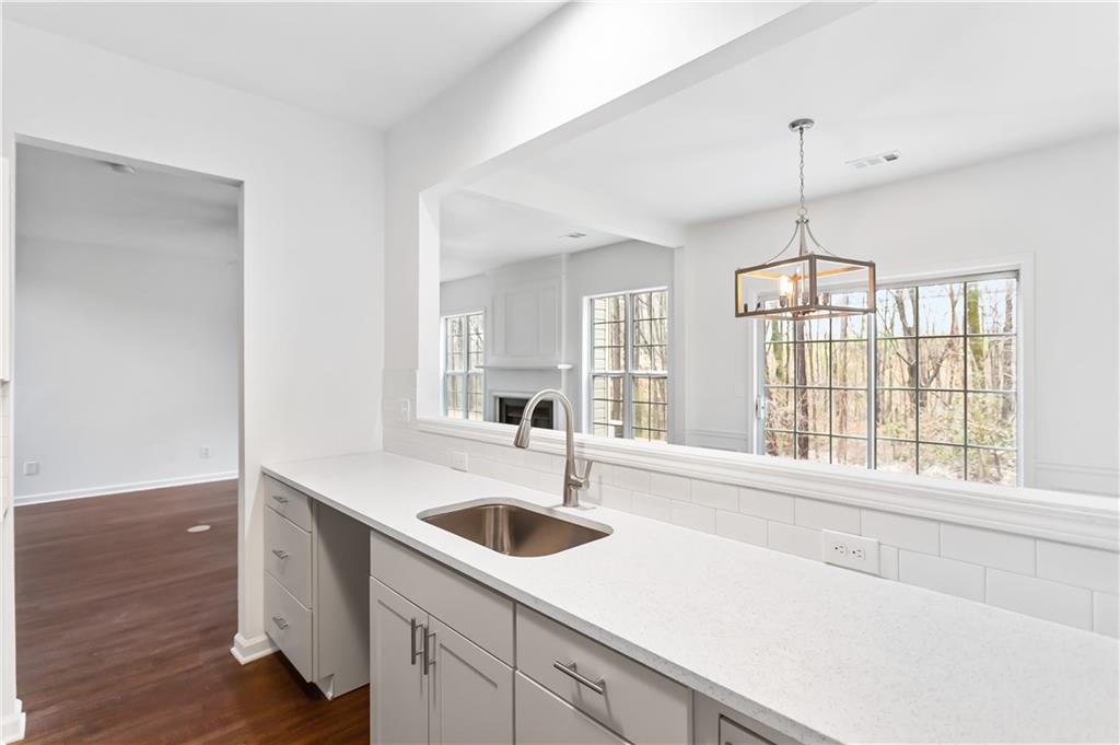 4126 Royal Regency Circle NW