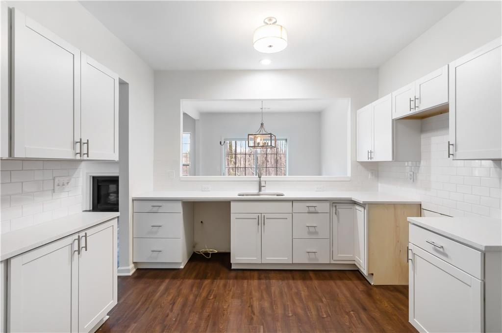 4126 Royal Regency Circle NW