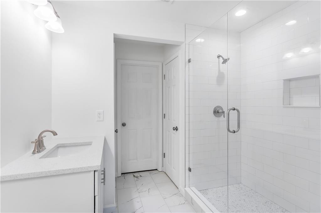 4126 Royal Regency Circle NW