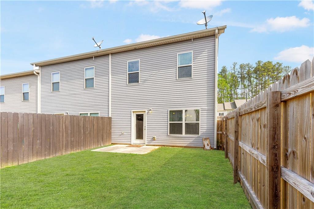 637 Oakside Place