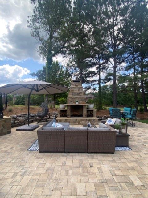 1427 Falkirk Lane NW