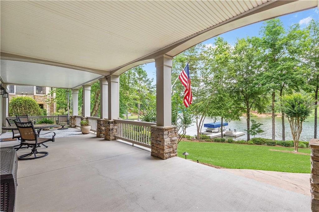 1070 Plantation Point Drive
