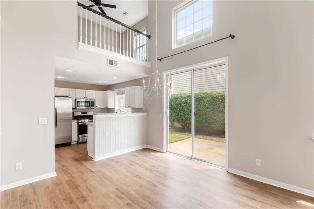 904 W Oaks Drive