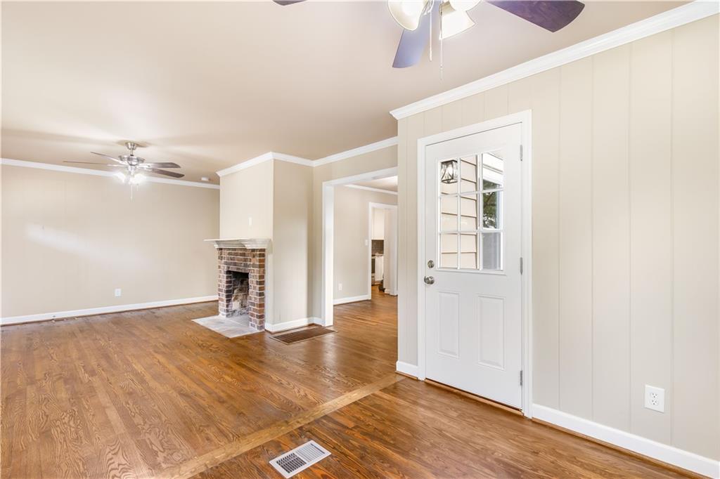 173 Parkview Drive SE