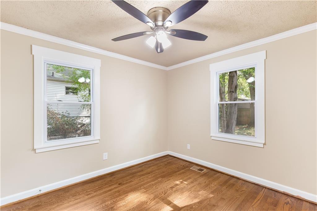 173 Parkview Drive SE