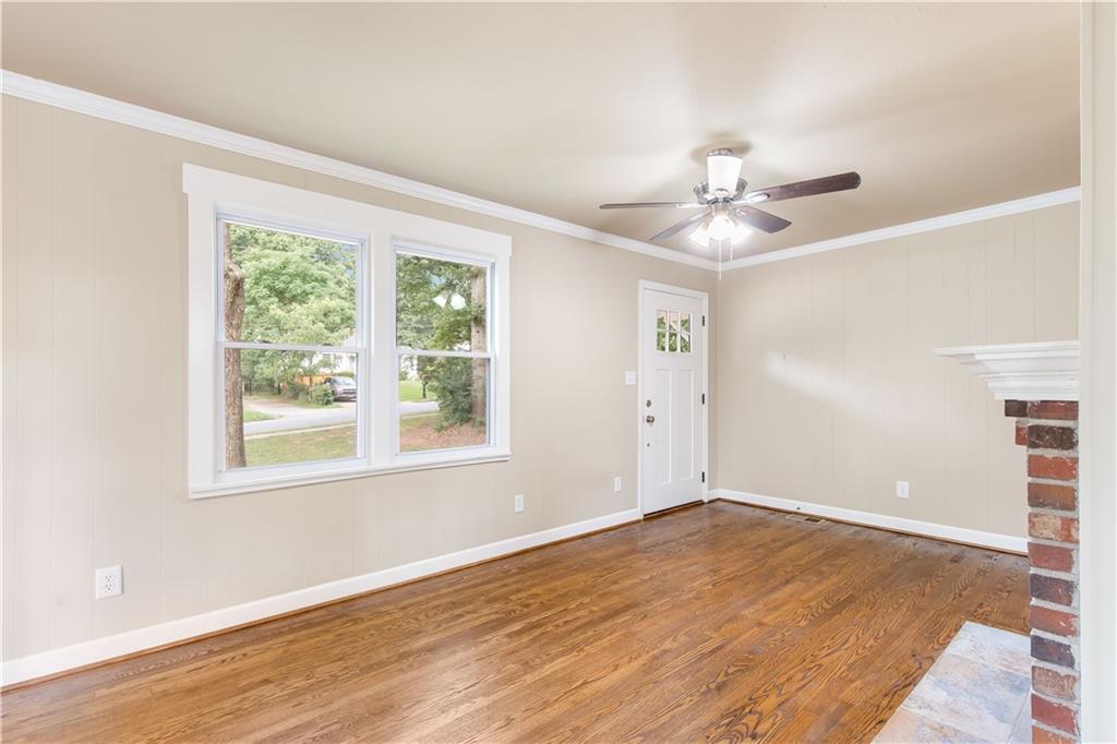 173 Parkview Drive SE