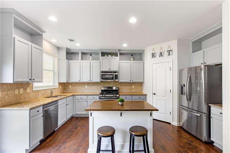 5440 Manor Park Drive