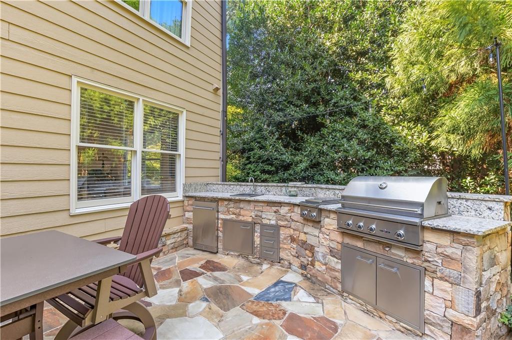 1553 Valley Reserve Court NW