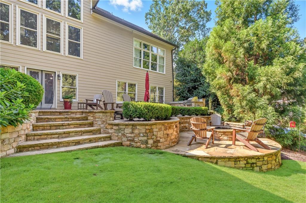 1553 Valley Reserve Court NW