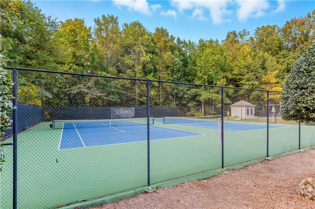 1553 Valley Reserve Court NW