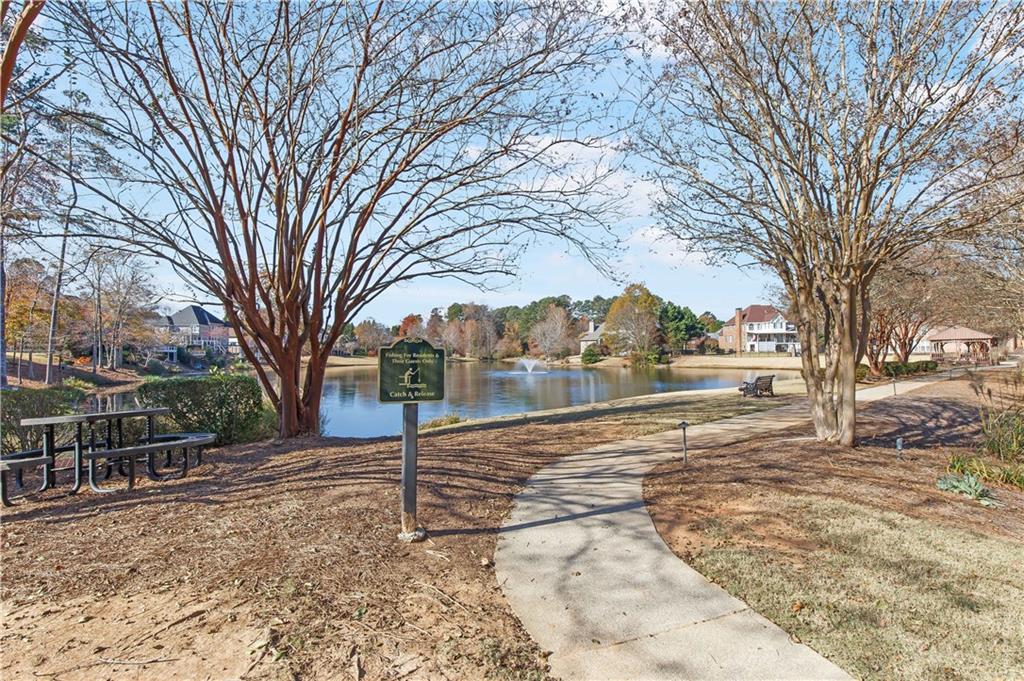 2020 Cockrell Run NW