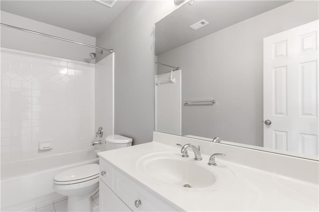 2020 Cockrell Run NW