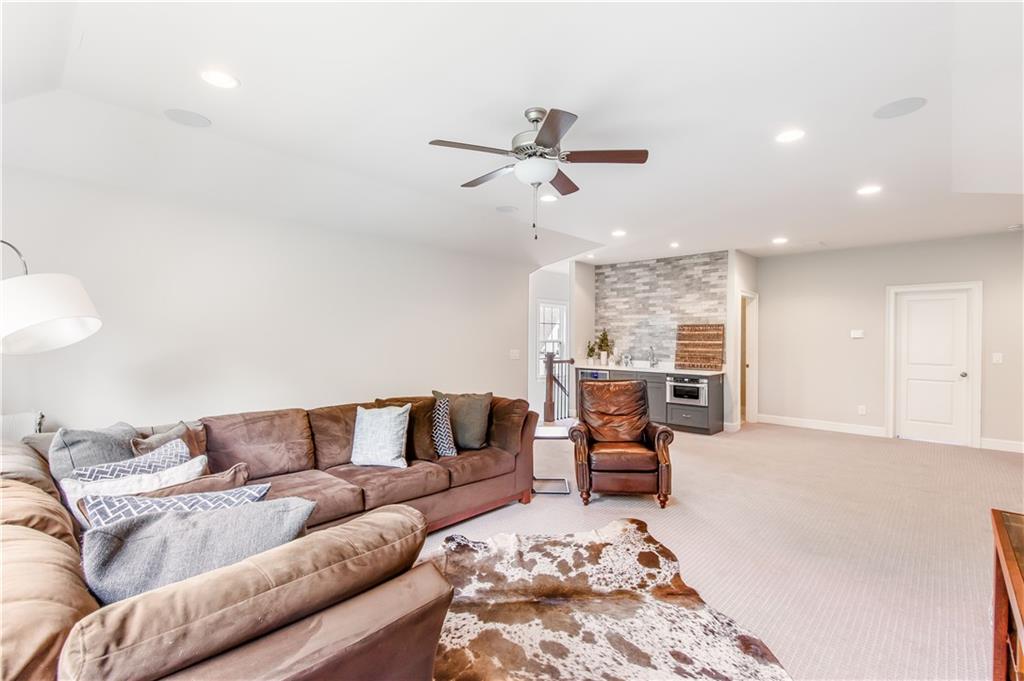 4448 Huffman Drive NE