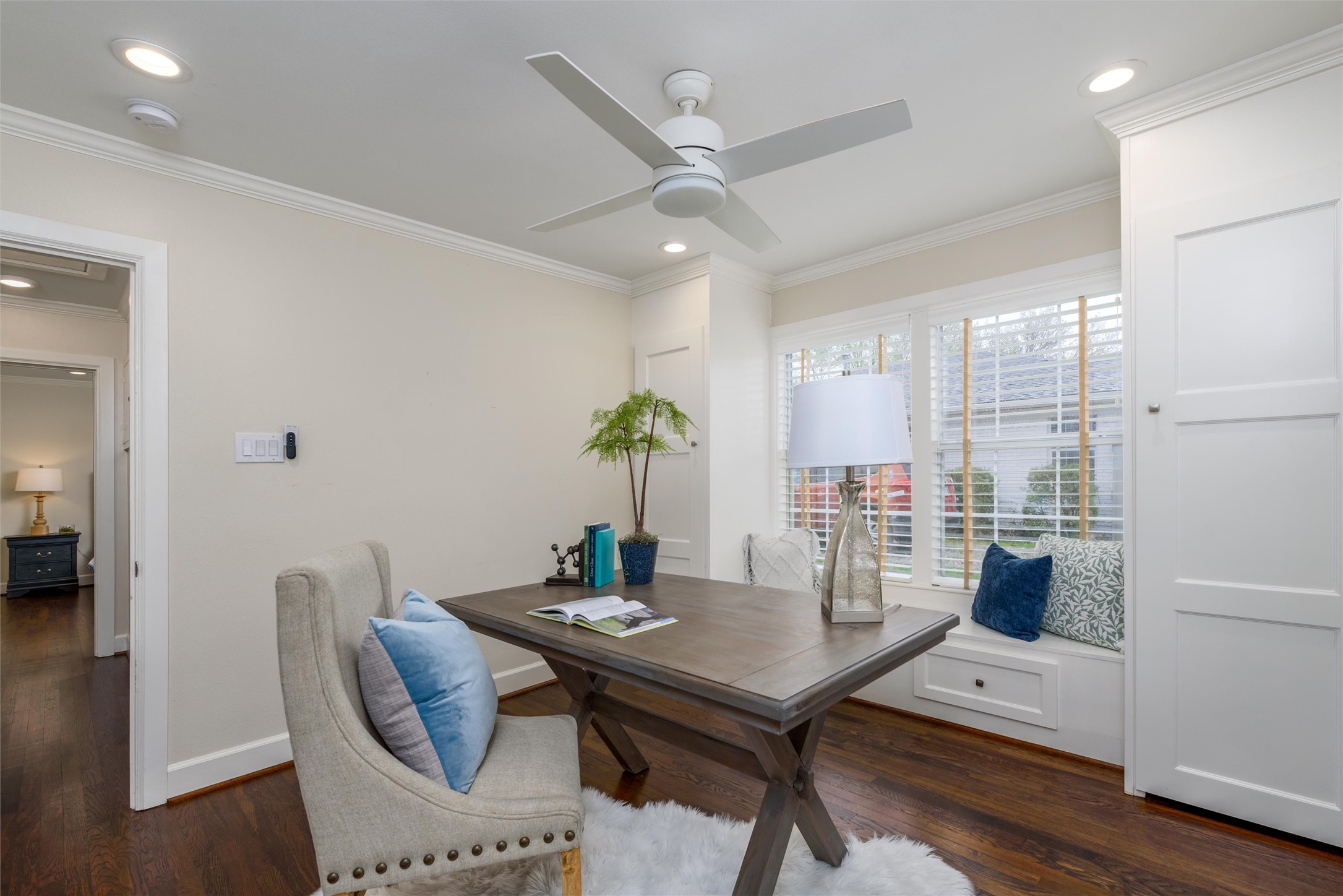 1412 N Waddill Street