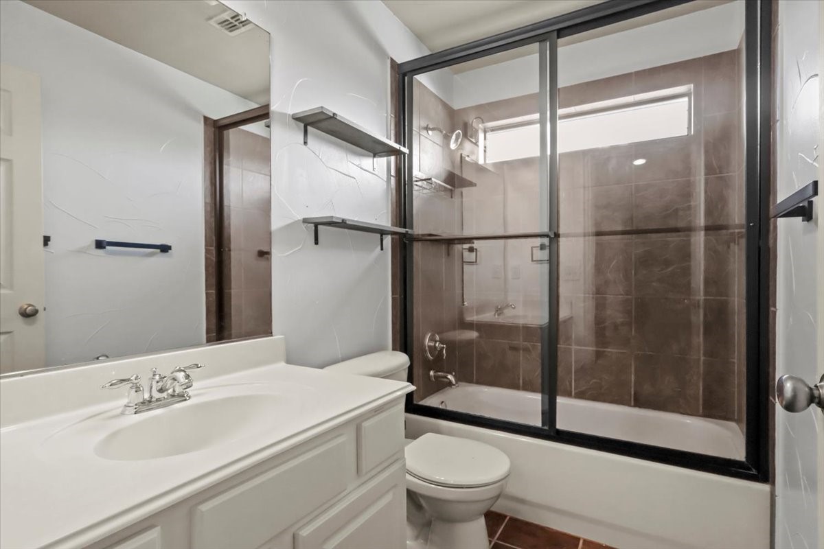 1107 Westminster Avenue