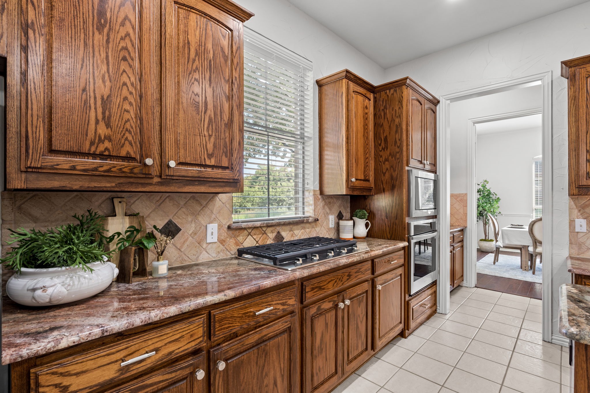 4821 Ravendale Drive