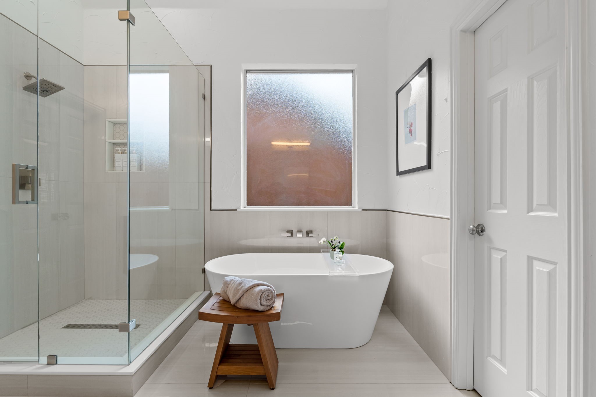 4821 Ravendale Drive