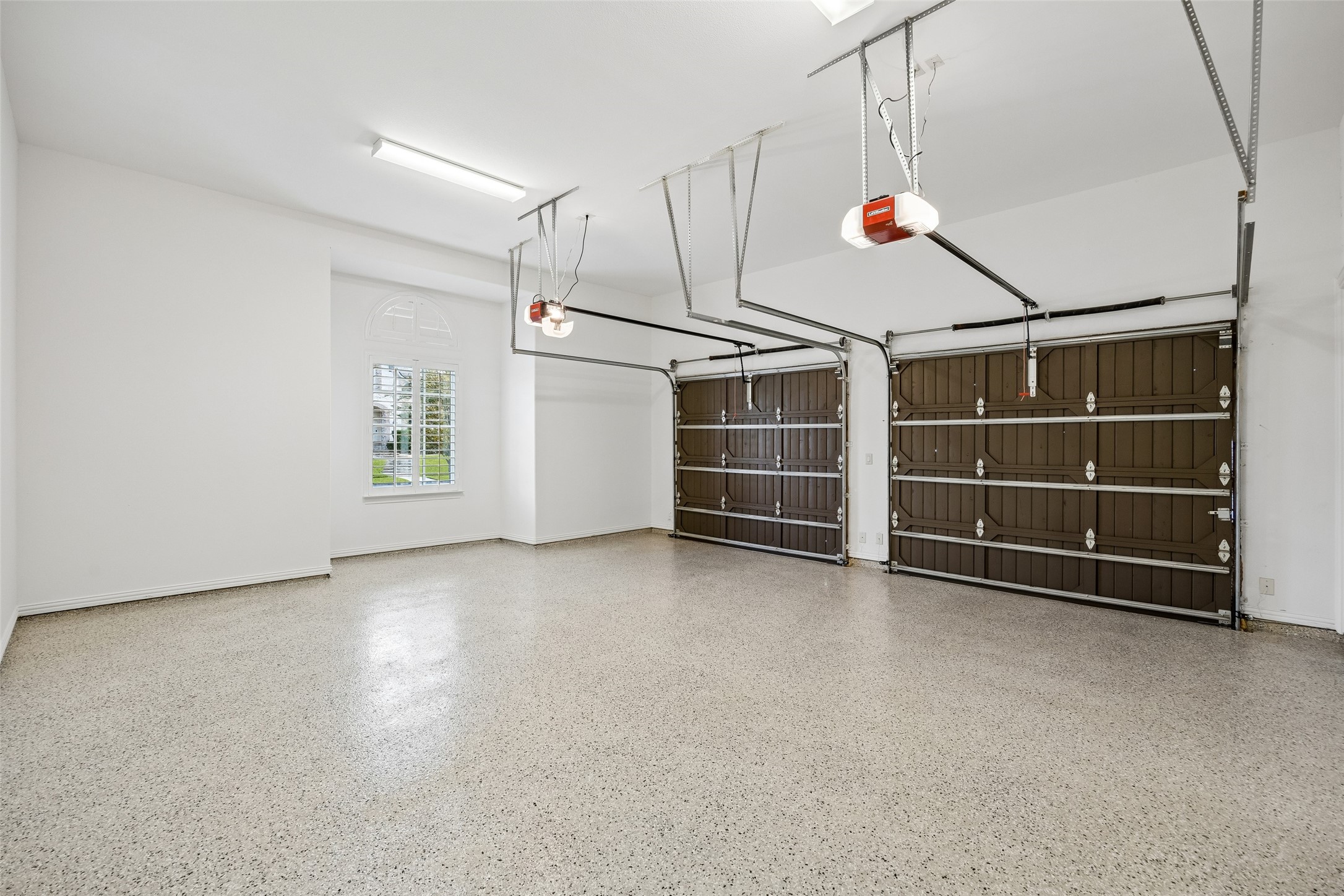 2032 Courtland Drive