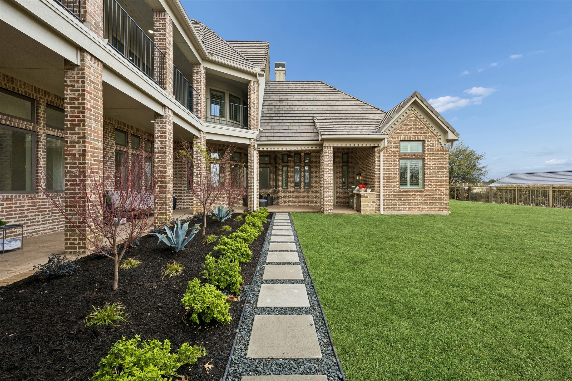 2032 Courtland Drive