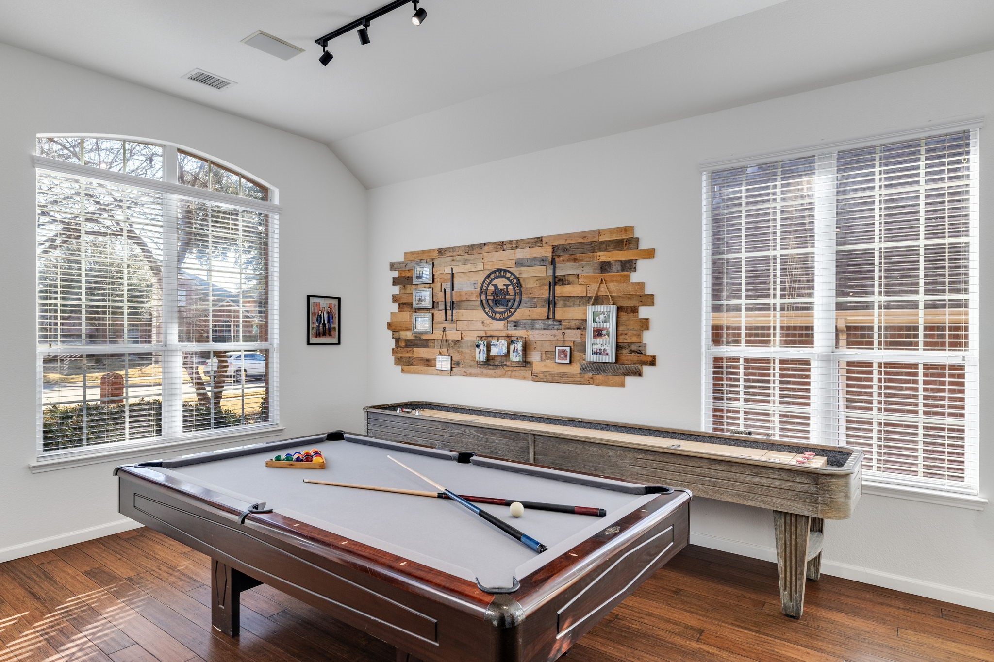 1170 Southampton Drive