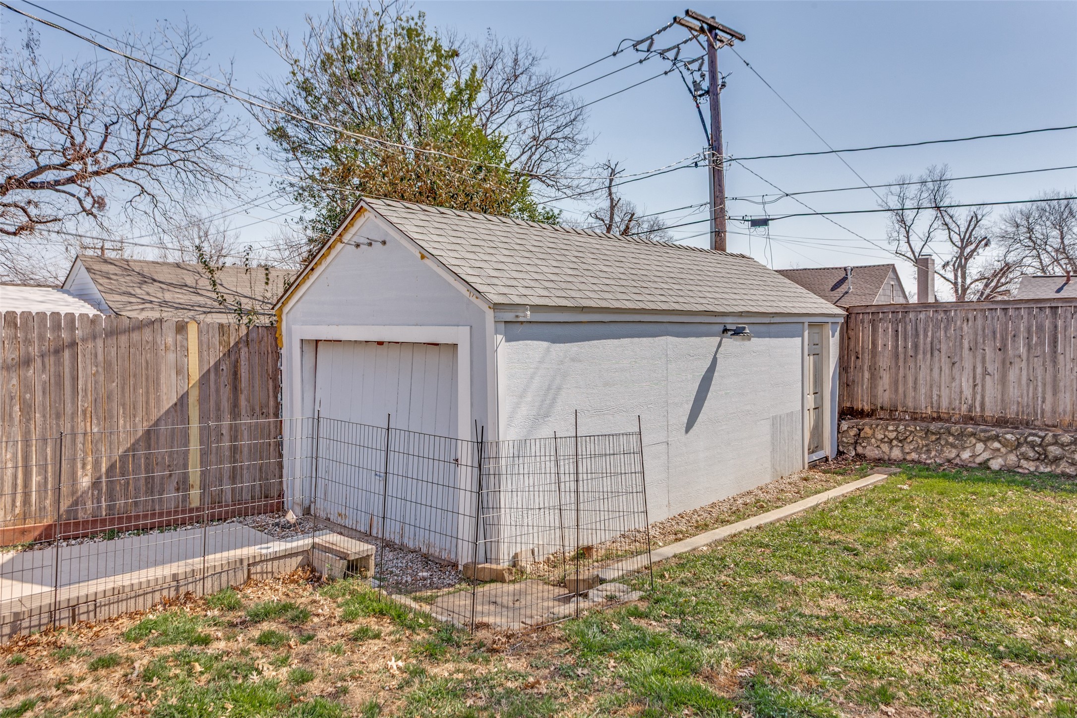 4029 Pershing Avenue