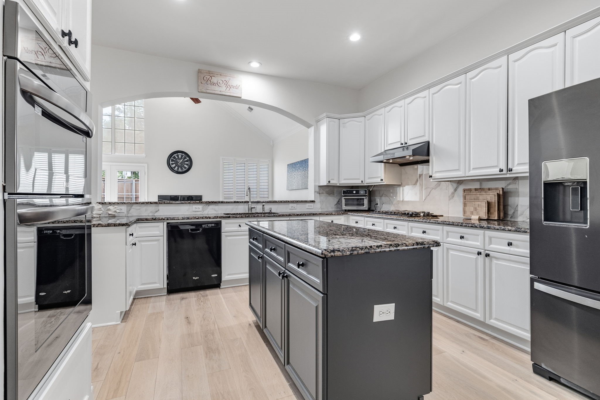 115 Saint James Road