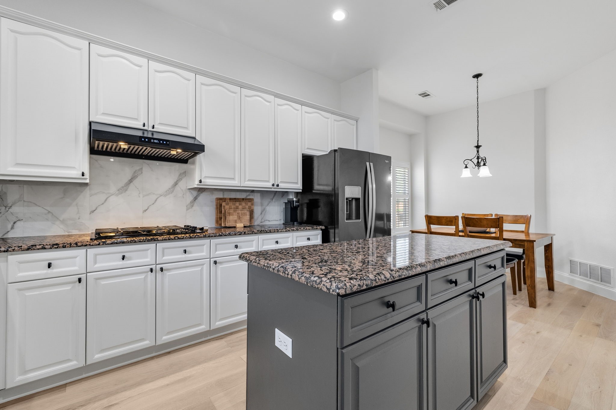 115 Saint James Road