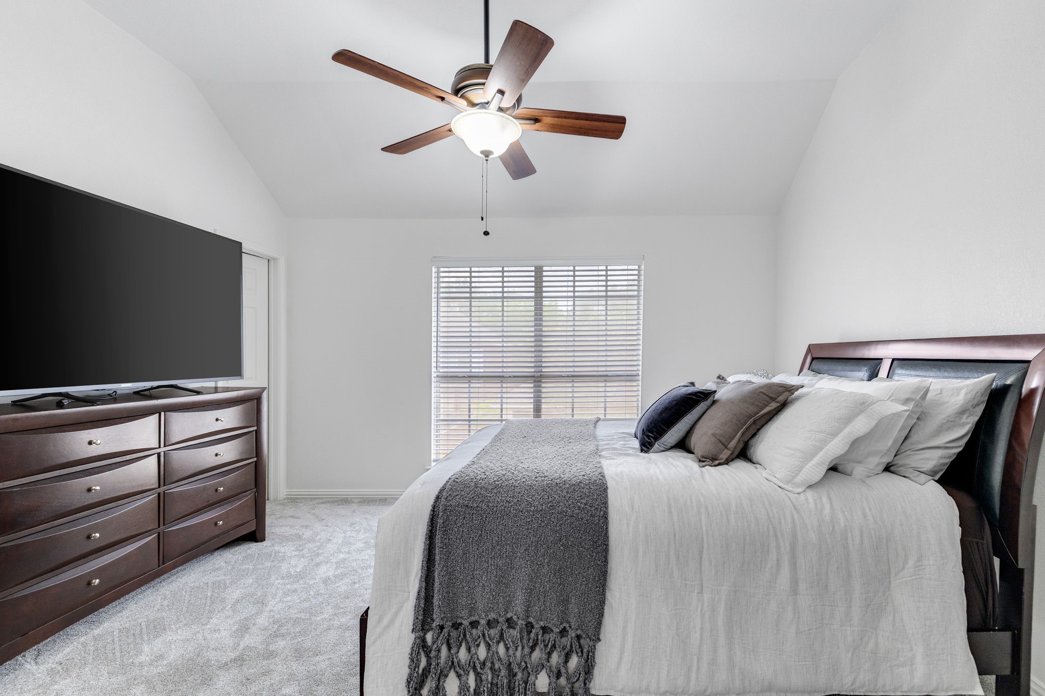 115 Saint James Road