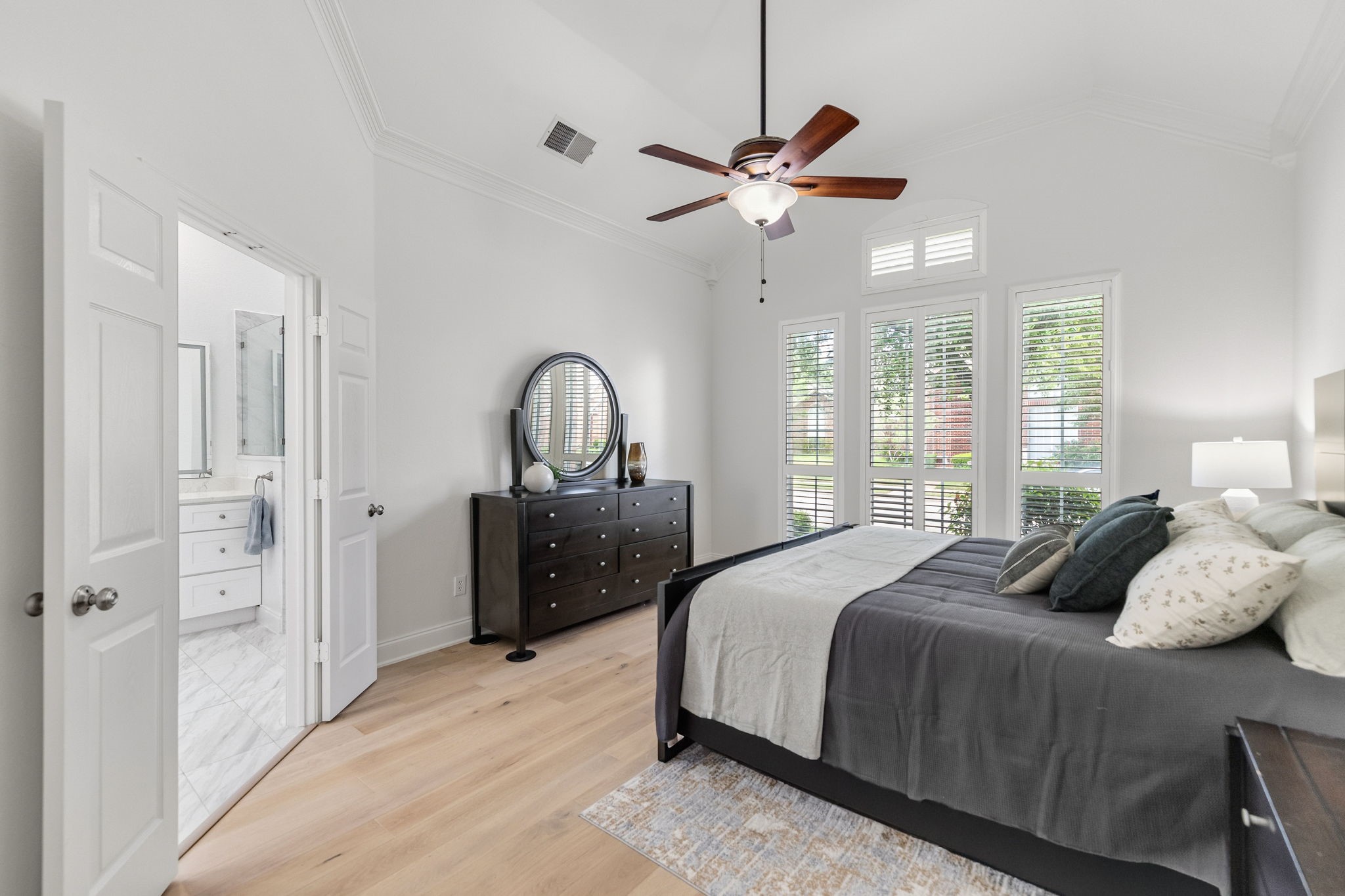 115 Saint James Road