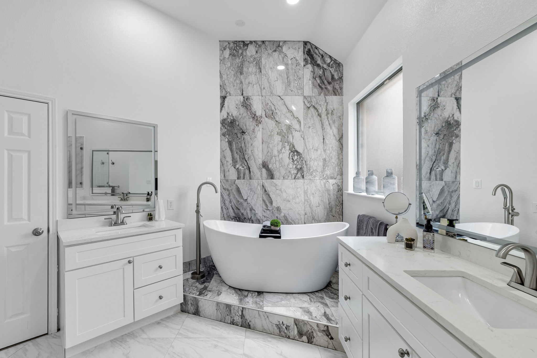 115 Saint James Road