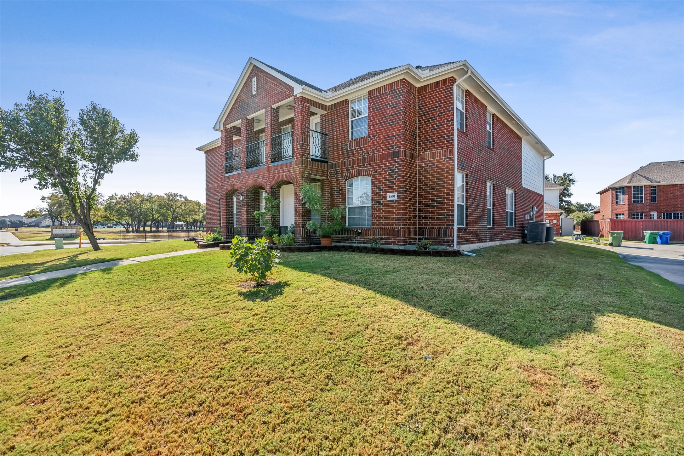 1501 Ector Drive
