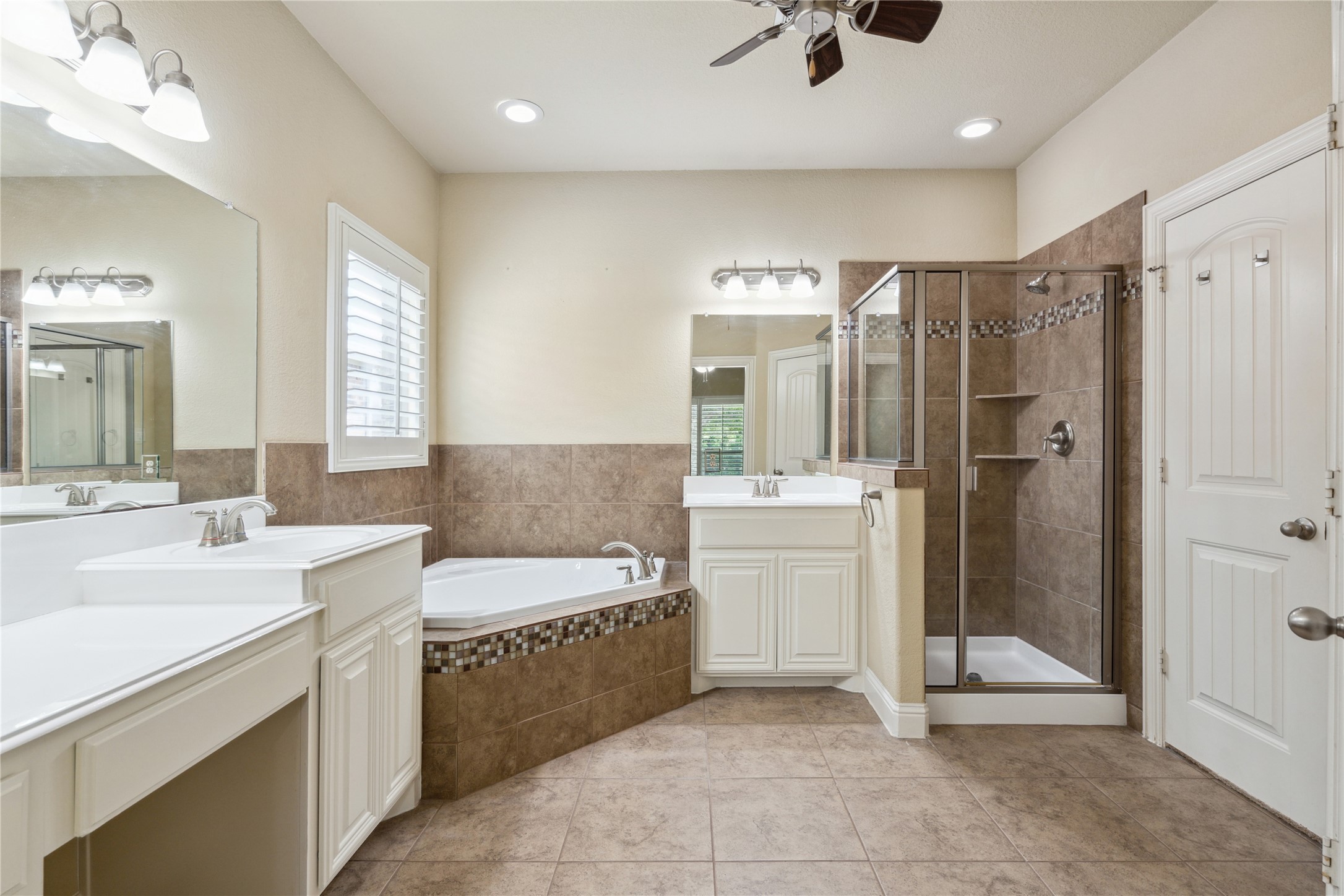 4213 Pecan Bend Lane