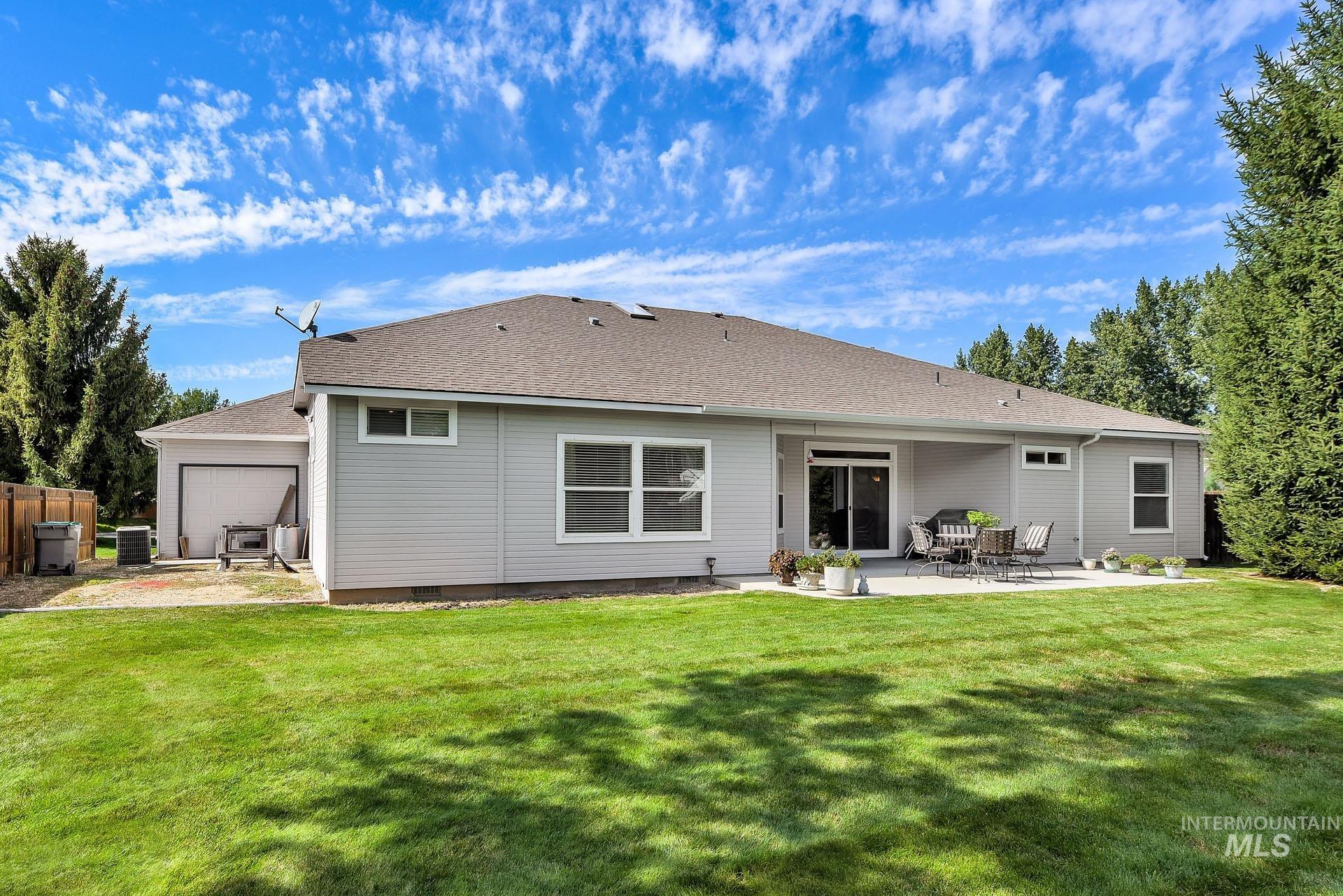 1970 S Lost Trail Pl