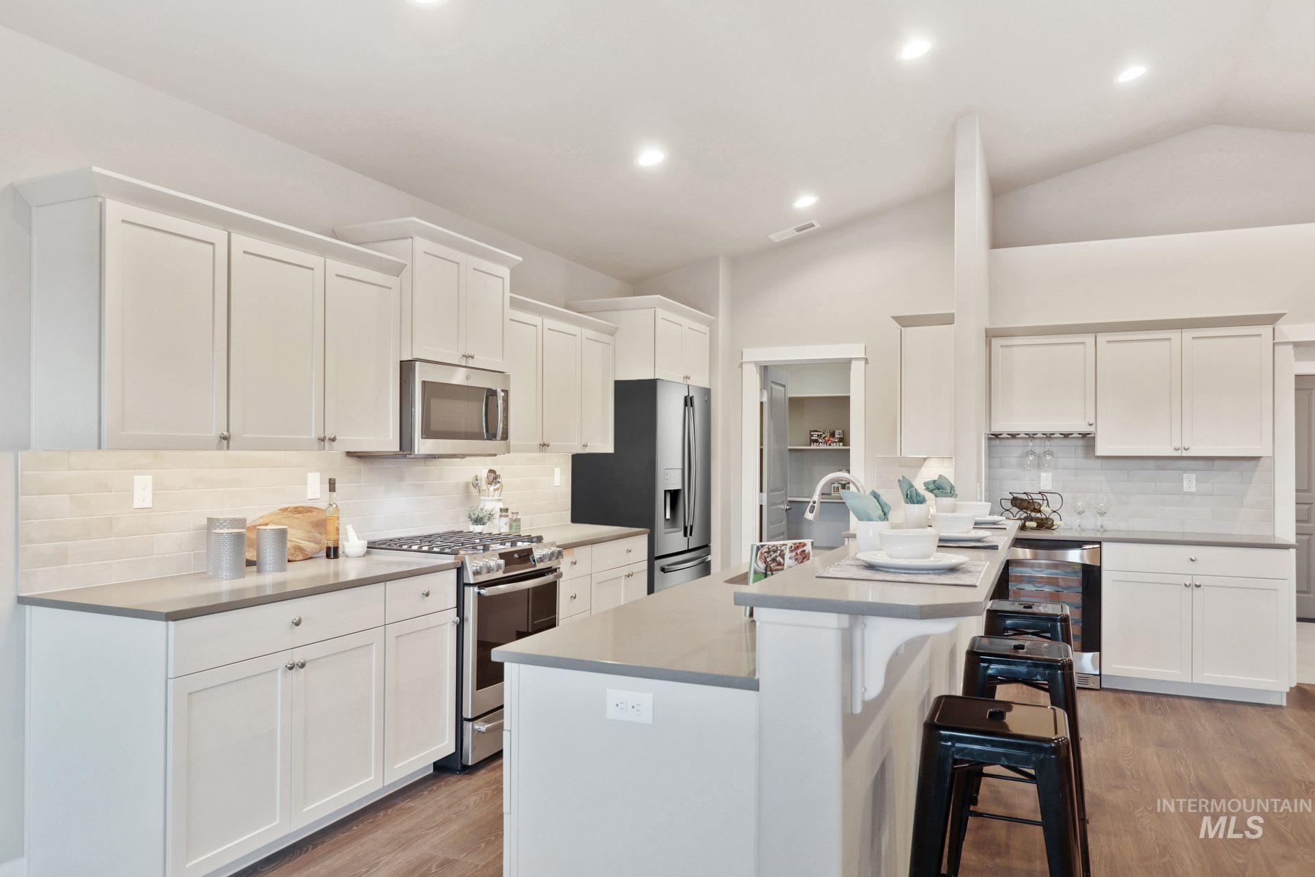 189 W Moray St Lot 10 Unit: Lot 10 Block 6 Estates at West Highlands