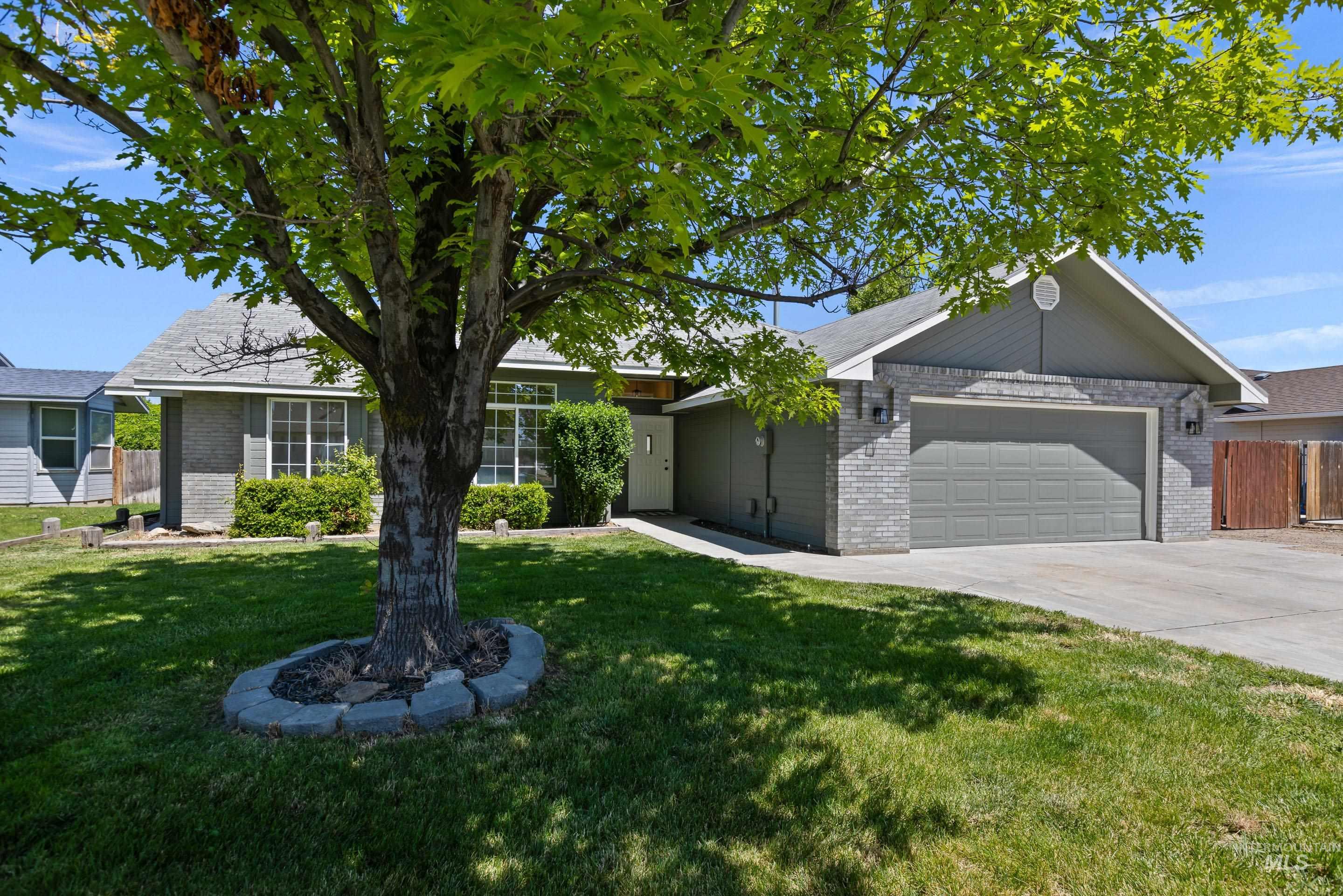 2009 Fairoaks Drive