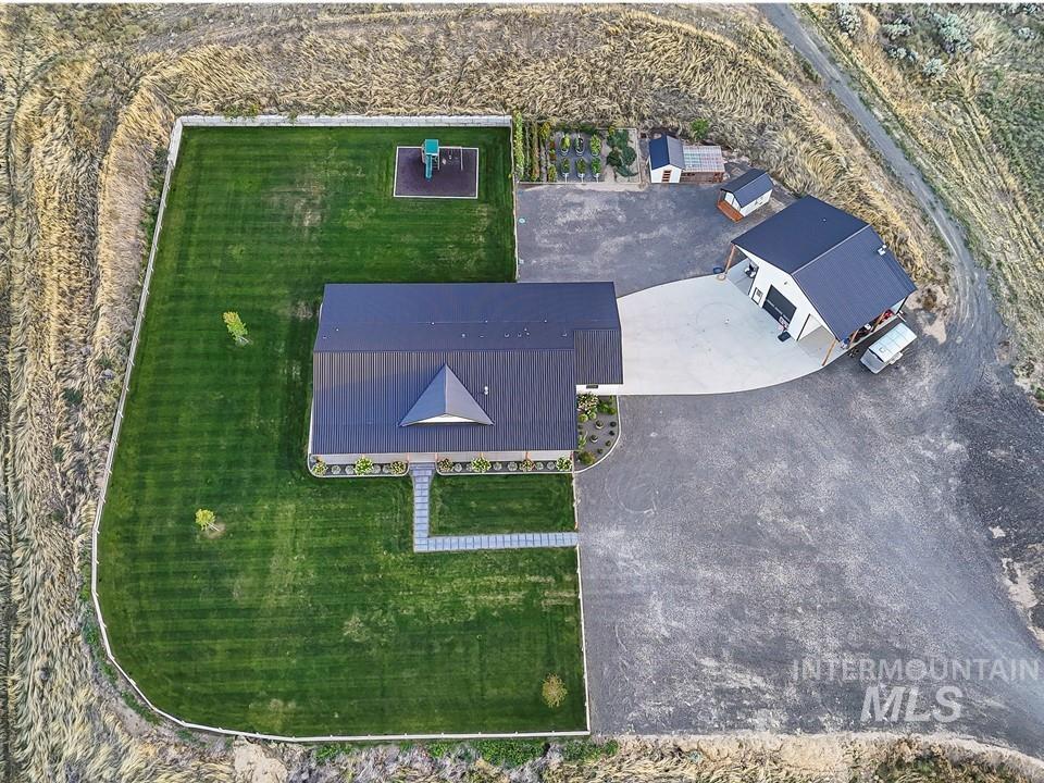 3500 Magnolia Lane