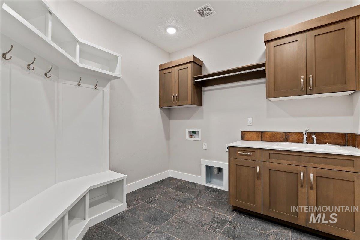 2316 W W Herron Ridge Dr.