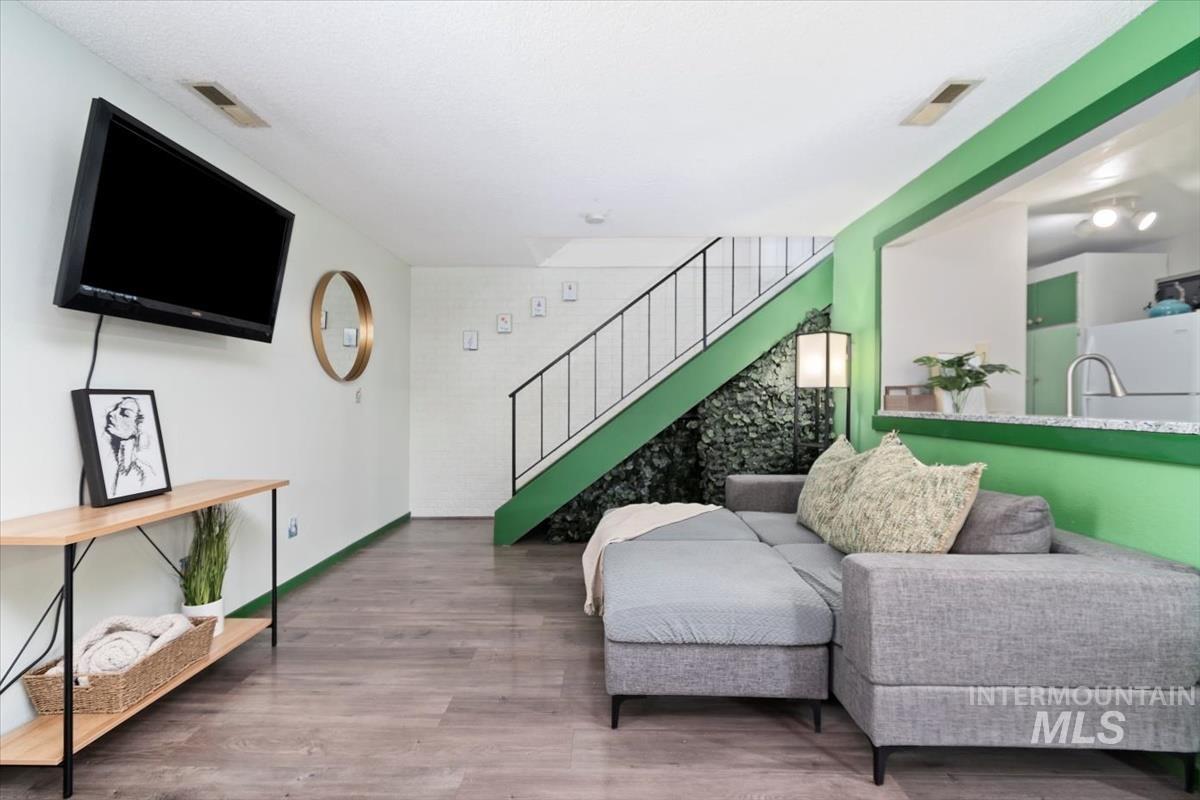 5252 W Kootenai Street