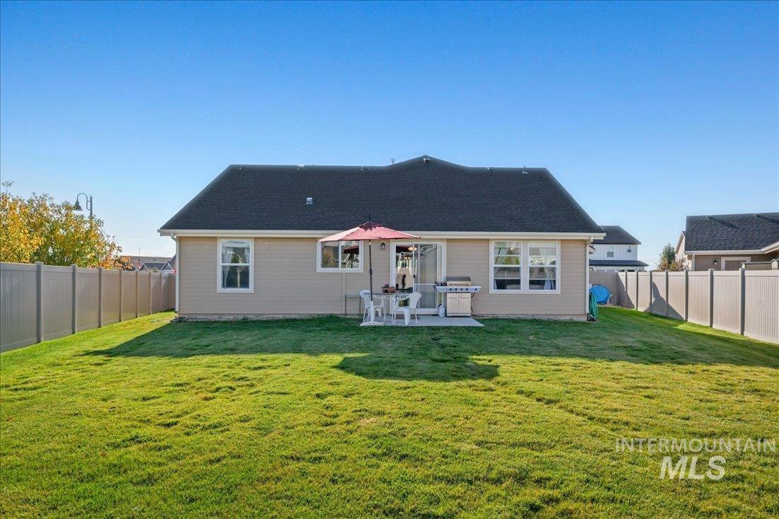 3174 N Greengate Way