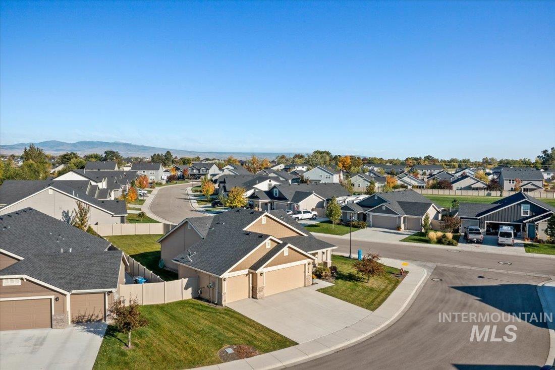 3174 N Greengate Way