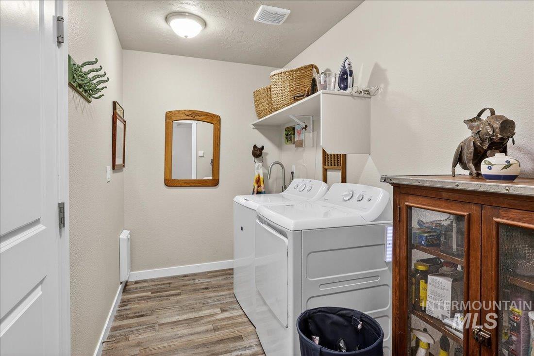 3174 N Greengate Way