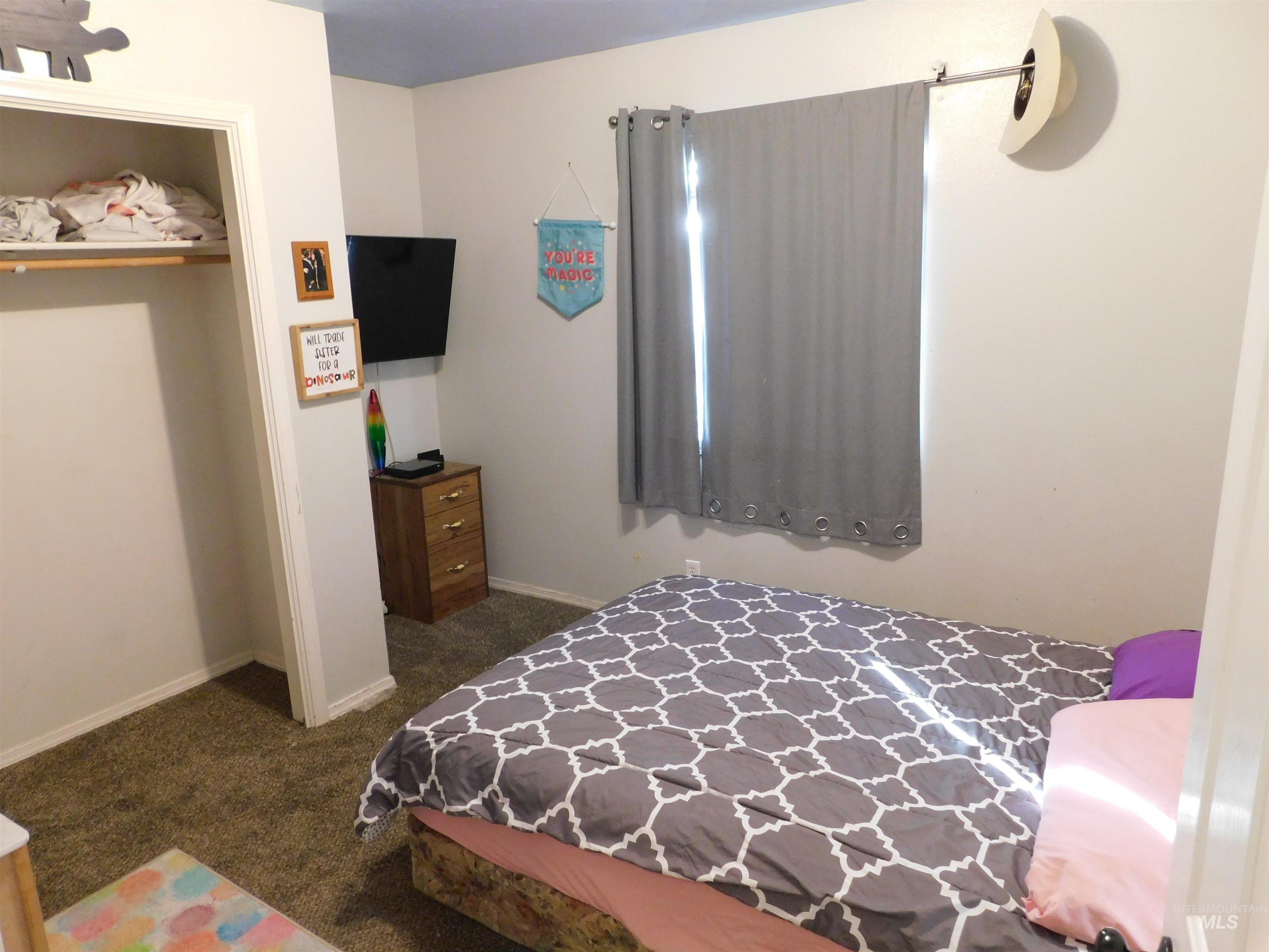 1416 Sunflower Court