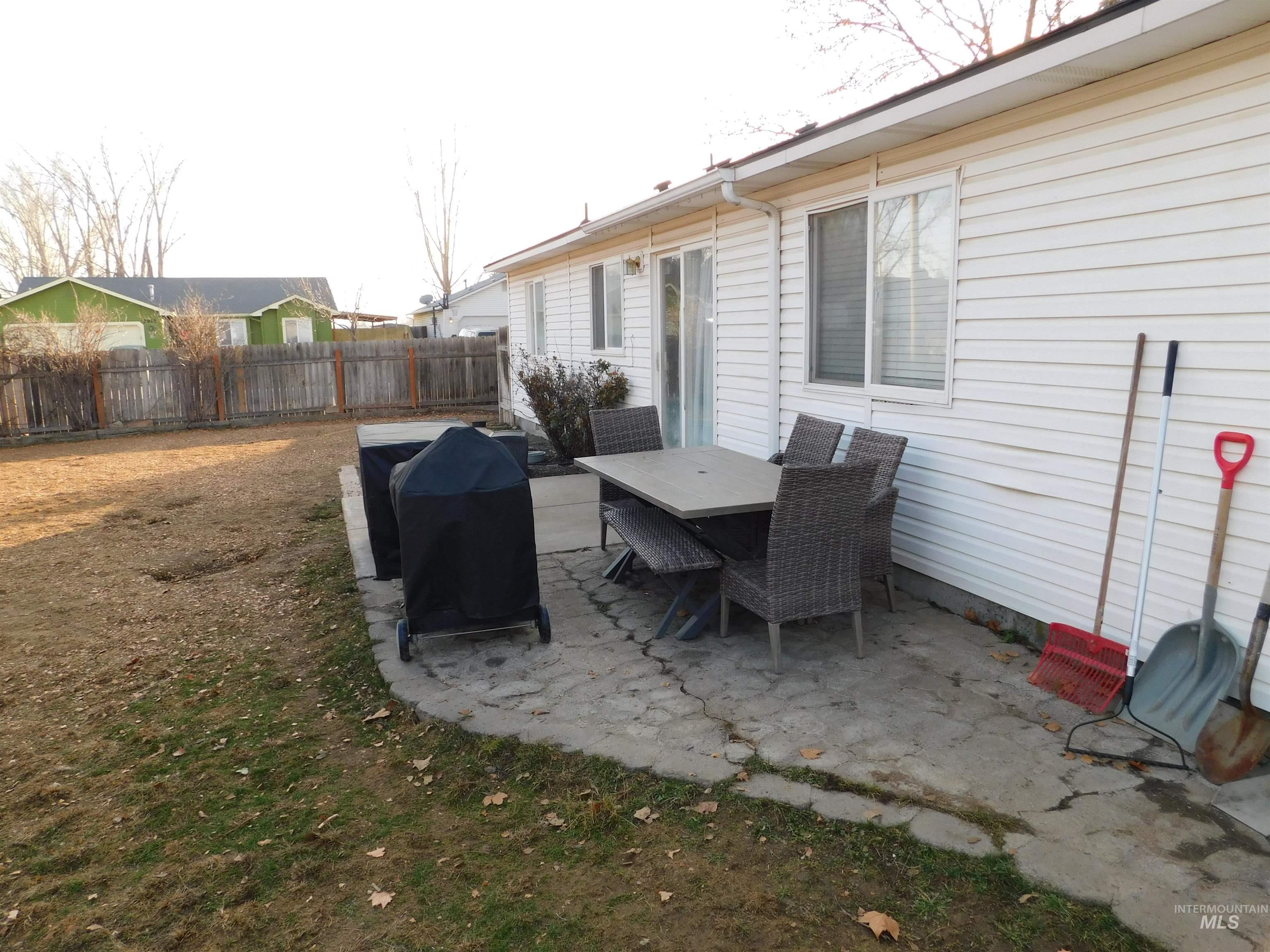 1416 Sunflower Court