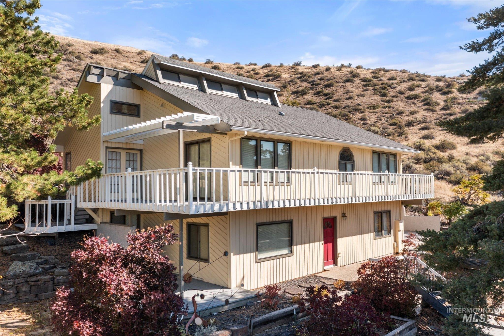 8200 W Spring Creek Way