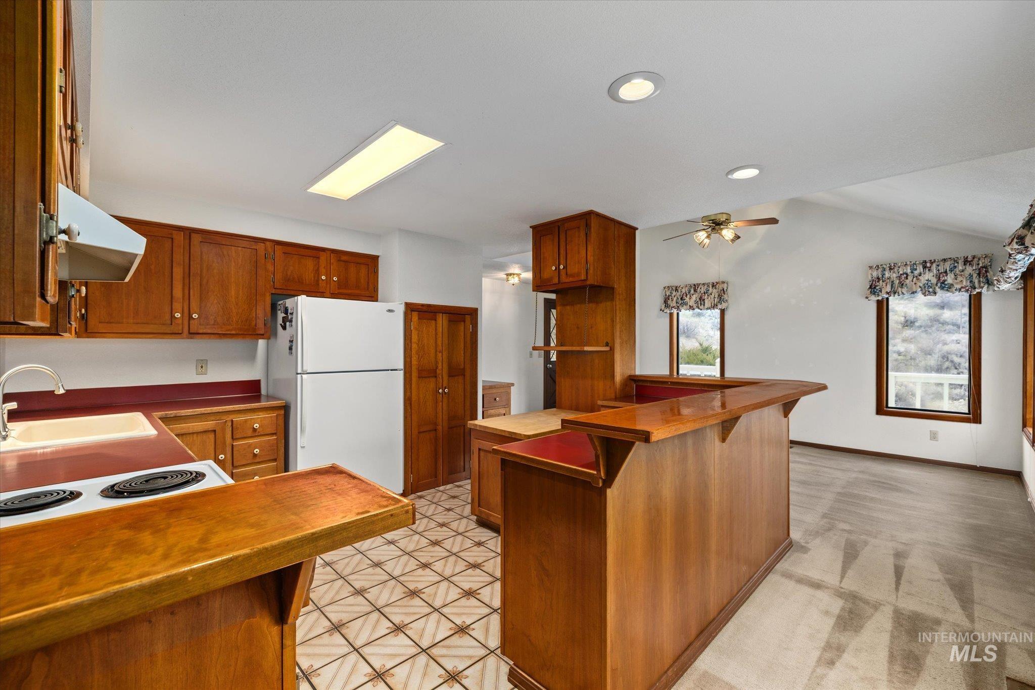 8200 W Spring Creek Way